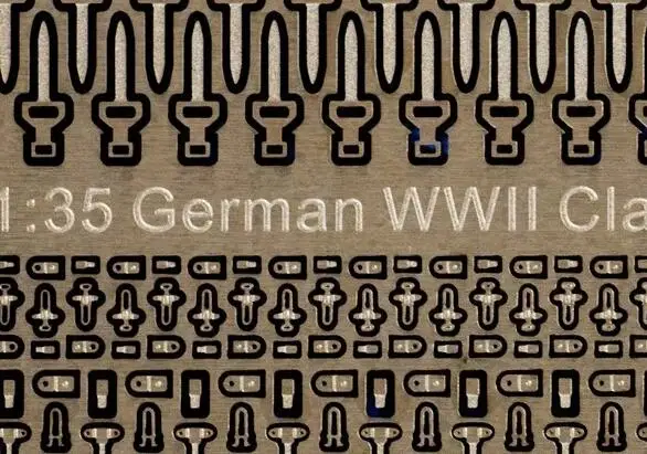 1/35 Model\'s Accessories WWII German Clasps and Buckles LW35047 Metal Sheet Upgrade Kits