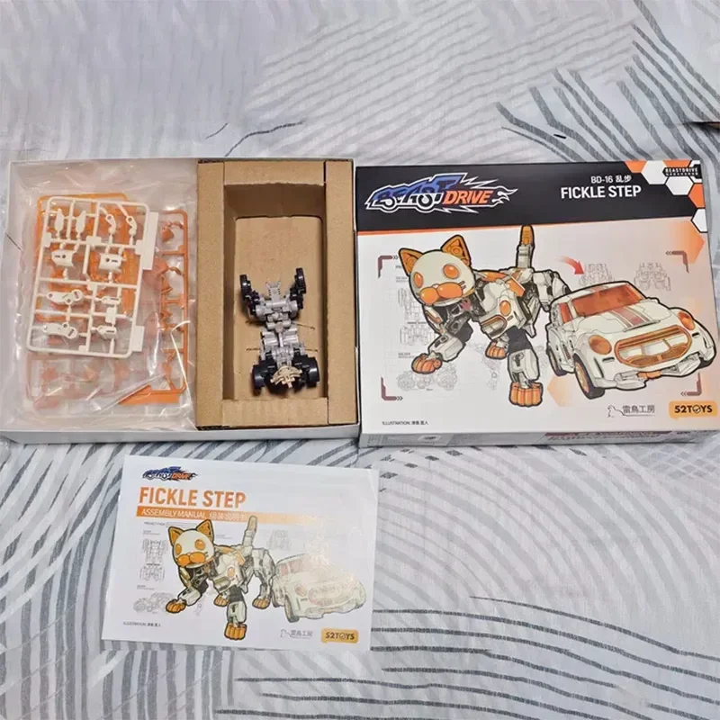52 giocattoli Beastbox Bd-16 Fickle Step Mecha Robot Action Figure Modello di assemblaggio Cubo convertibile da collezione Scatola cieca alla moda Regalo