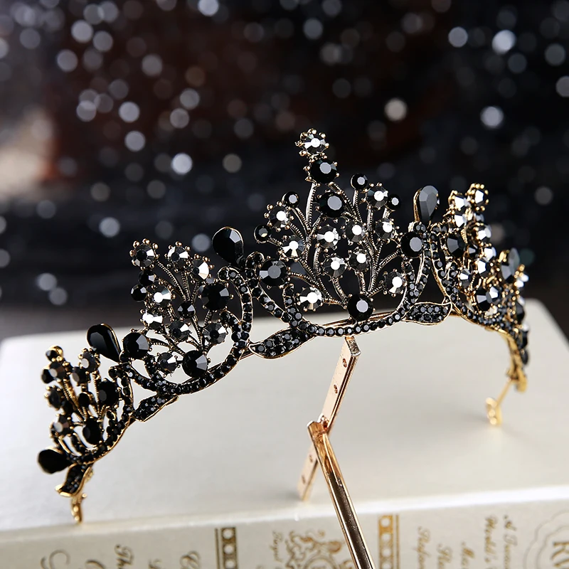 2023 New Baroque Retro Black Luxury Crown Bridal Headdress Wedding Dress Ball Headdress Crown Birthday Female Crystal Crown