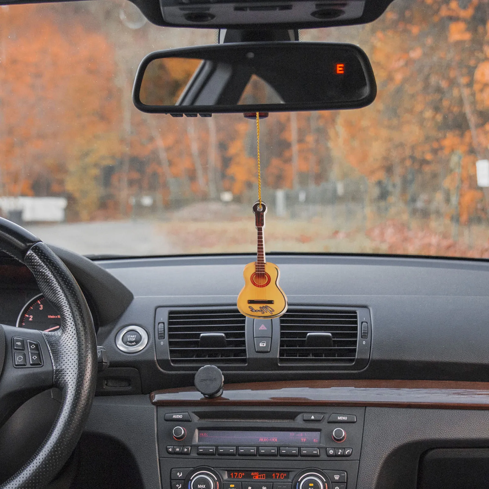 

10Pcs Xmas Miniature Guitar Decor Simulated Effect Home Living Room Desktop Decoration Mini Acoustic Guitar Mini Instruments