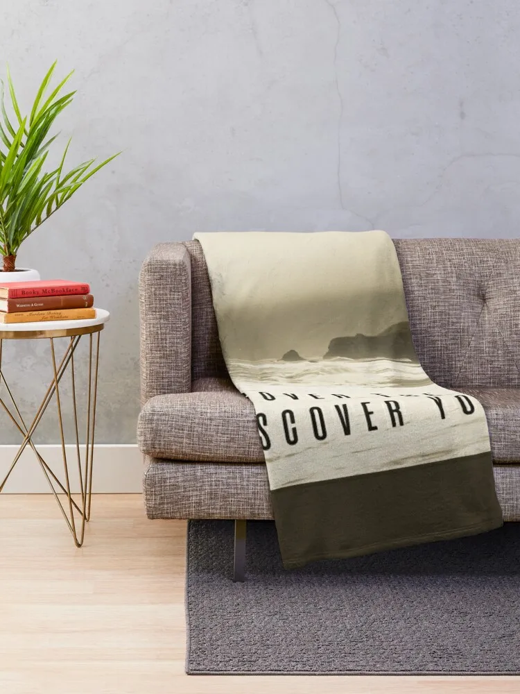 Discover the World Rediscover Yourself, Iceland Throw Blanket Luxury Designers Sofa warm for winter Blankets