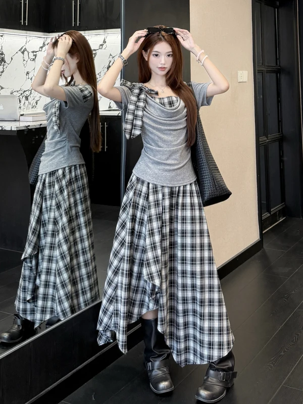 

plus Size Shoulder Bared T-Shirt And Plaid Skirt Two Piece Set Chic Summer Fashion for plus Size Women Commute Style Short Sl...