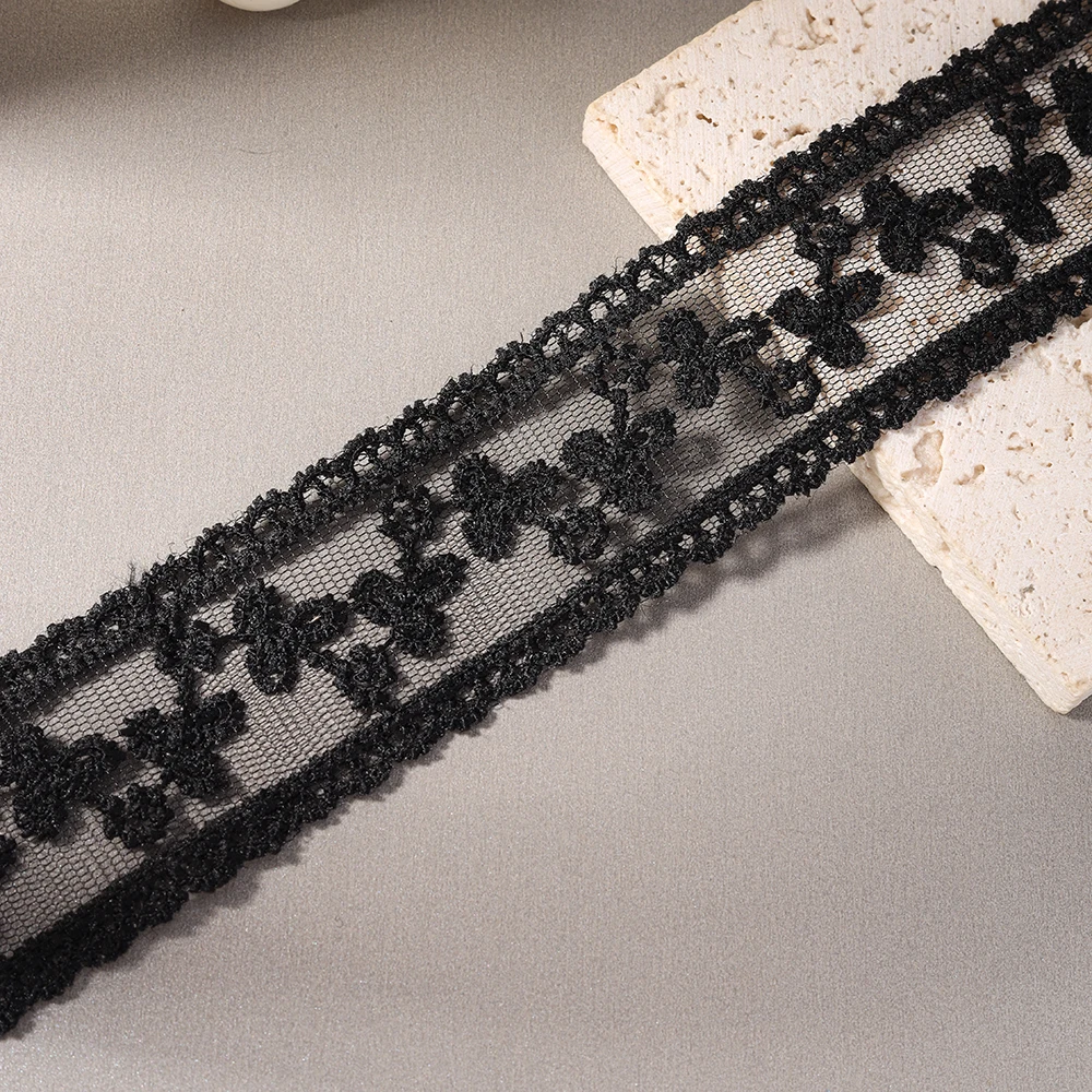 Aihua Gothic Schwarz-Weiß Spitzenhalskette für Frauen Sexy Spitzen-Samt-Choker Halskette Tattoo Steampunk Kragen Party Schmuck Geschenke – Detail 5