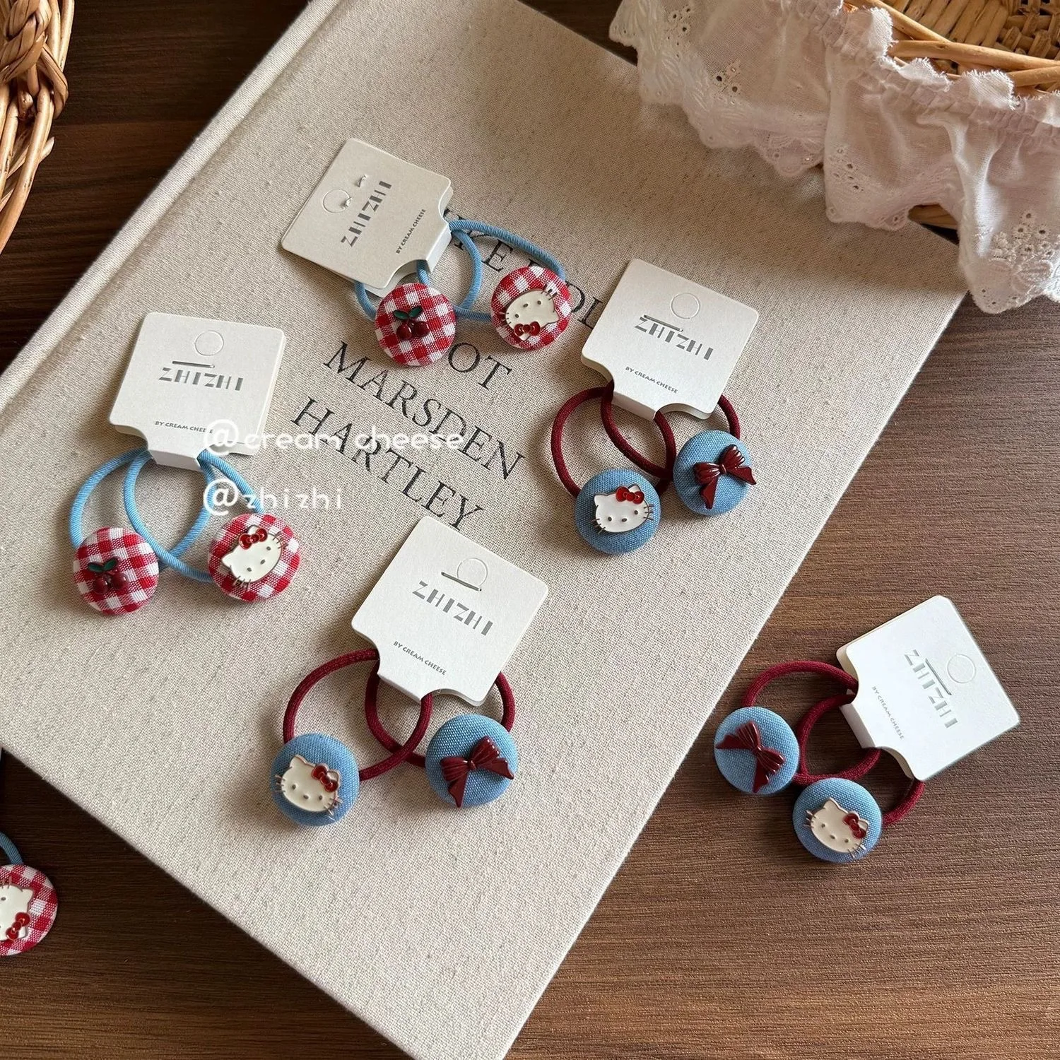 

2-Piece Cute For Kt Hair Rope Set Kawaii Gift Set for Little Girls Sparkly Hair Clips with Doll-Style Hair Accessories