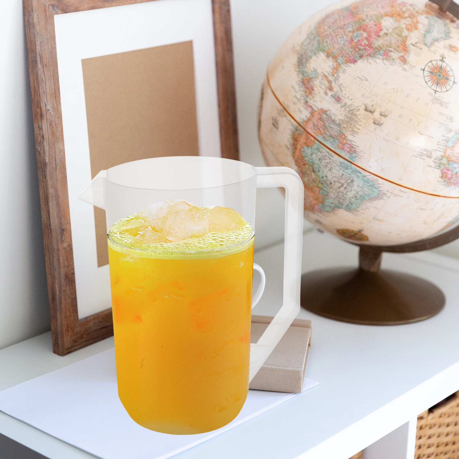 

Cold Water Pitcher Large Capacity Transparent Plastic Beverage Jug For Juice Tea Ice Coffee Drinks Home Kitchen Use