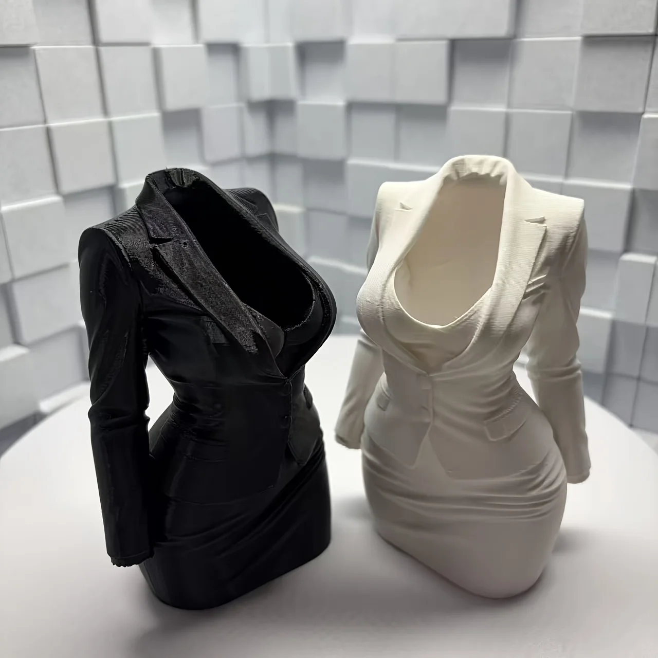 3D Printed Female Secretary Figurine Pen Holder Creative Desktop Decor Ornament Office Stationery Organizer Birthday Gift