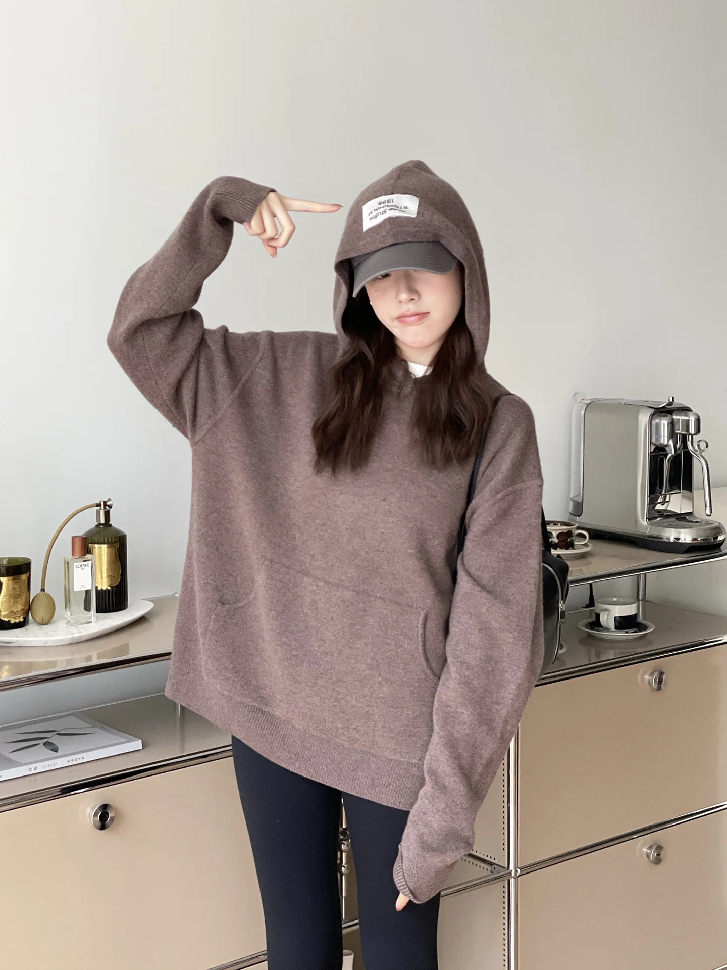 

Faionable Walnut Brown Women's Autumn Winter Casual Knitted Woolen Hooded Sweatirt with ket Loose Fit Classic Sle