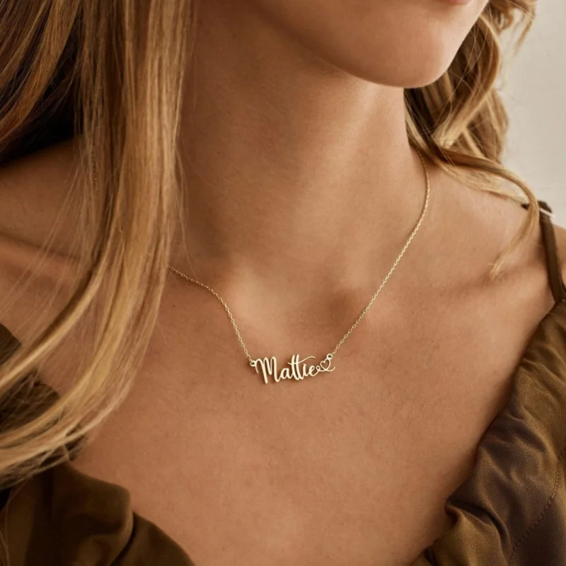 Custom Name Necklace – Personalized Stainless Steel Letter Necklace with Heart Charm – Exquisite Jewelry Gift for Women
