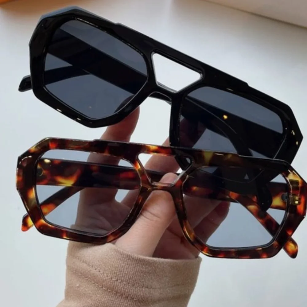 إطار كبير غير النظامية مربع النظارات الشمسية UV400 فاسق واسعة الساقين نظارات شمسية شعاع مزدوج ليوبارد طباعة الرجعية الاتجاه نظارات التصوير