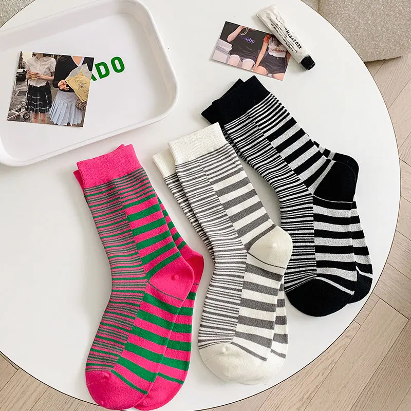 Women'S Socks Cotton Socks For Women Stripes Stockings All-Match Middle Barrel Stocking Breathable Absorb Sweat Skin Friendly