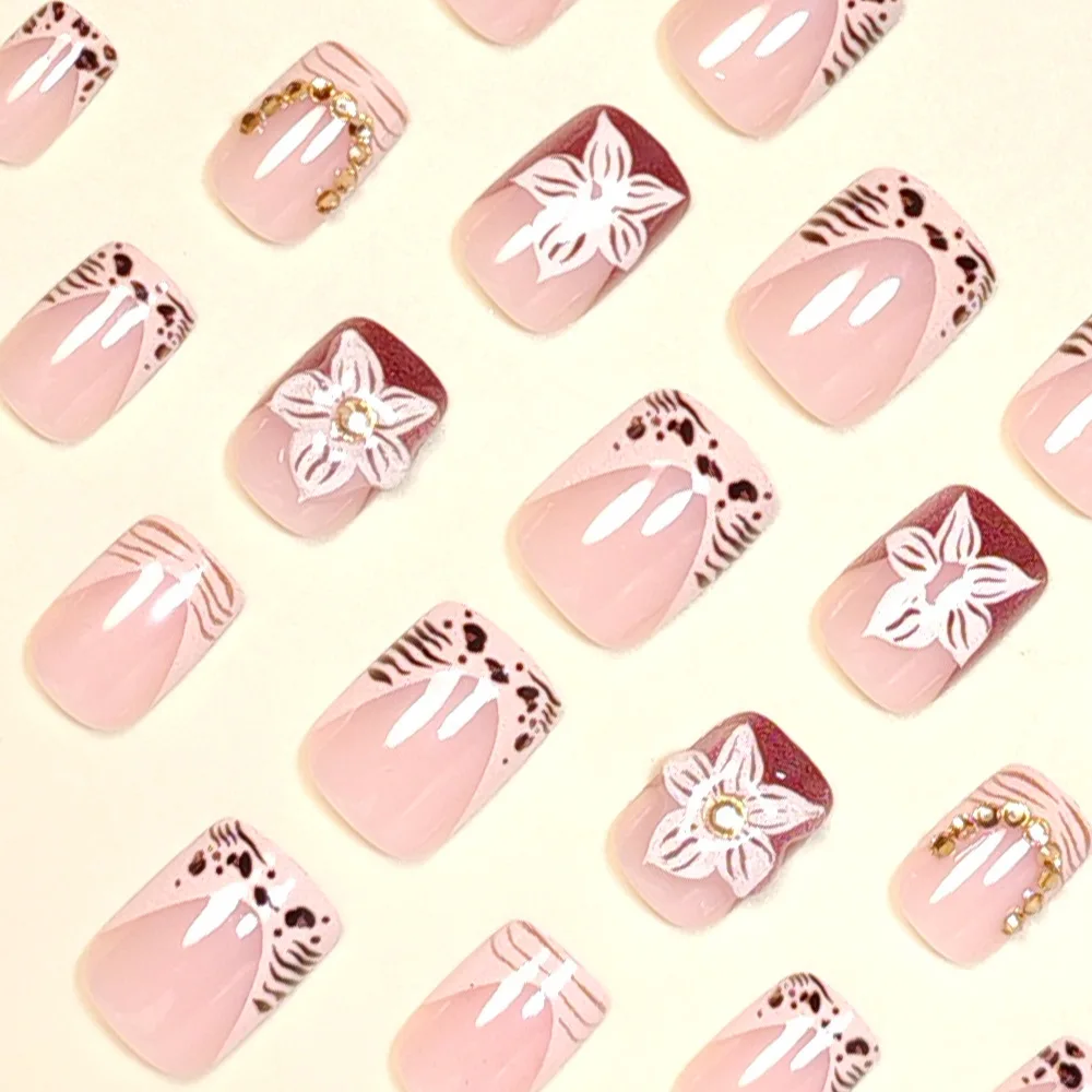 24Pcs 3D Carved Embossed Leopard Print French Press On Nails European Y2K Cool Girl Style Self Adhesive Reusable False Nails