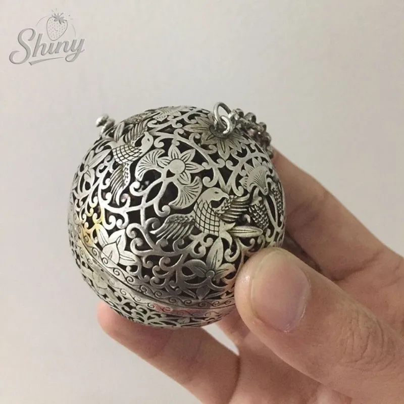 Exquisite Antique Copper Aromatherapy Ball Hollow Mini Home Incense Ball Backflow Incense Burner Sachet Ball Pendant Tea Ceremon