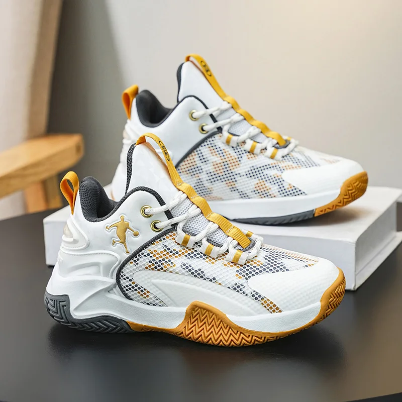 

A pair of children's four-season mesh high-top basketball shoes, wear-resistant basketball shoes, sizes 31-40，CT-527
