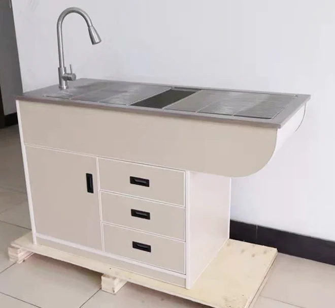 Disposal Table for Veterinary Clinic