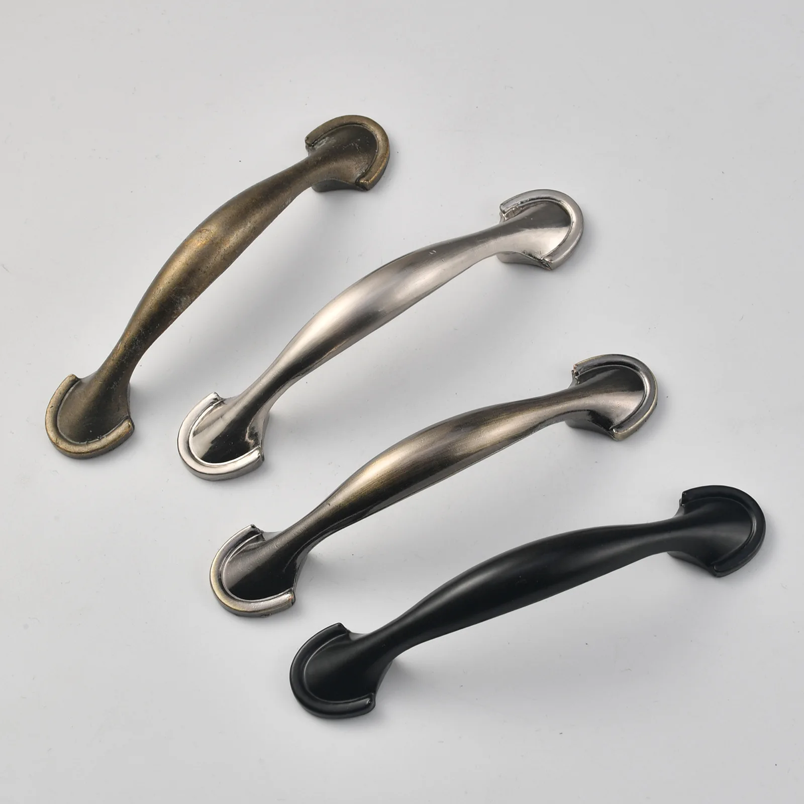 European Chinese retro antique single hole handle American wine cabinet wardrobe drawer cabinet door handle hole distance 76mm