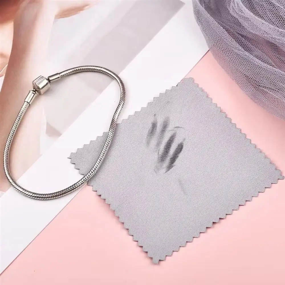 50Pcs 8x8cm Jewelry Cleaning Cloth Reusable Double-Sided Silver Polish Cleaner Non-toxic Soft Fabric Cleaning Polishing Cloth