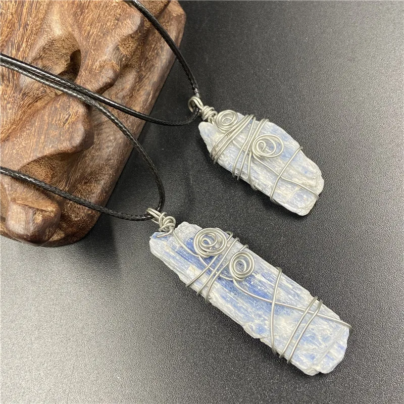 Winding Kyanite Irregular Raw Ore Necklace Men Women Natural Gem Stone Mineral Healing Energy Pendant Necklaces DIY Jewelry Gift