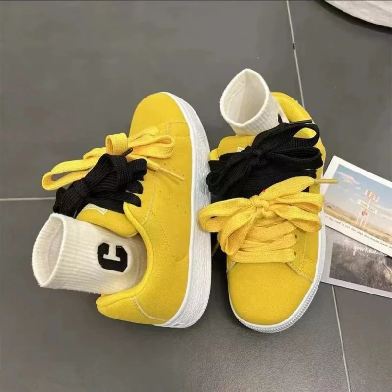 New Chic student sports and leisure shoes with thick soles and increased height for couples,casual skateboarding and bread shoes