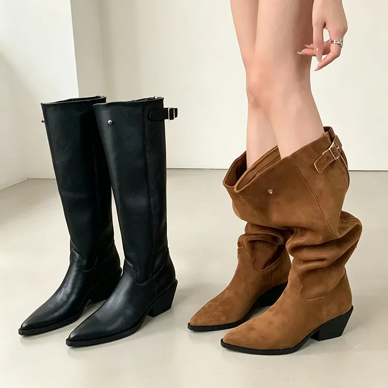 Botas Vaqueras Altas de Ante Sintético Color Camel Estilo Vintage Aneikeh para Mujer con Hebilla, Punta Puntiaguda y Tacón Grueso para Otoño