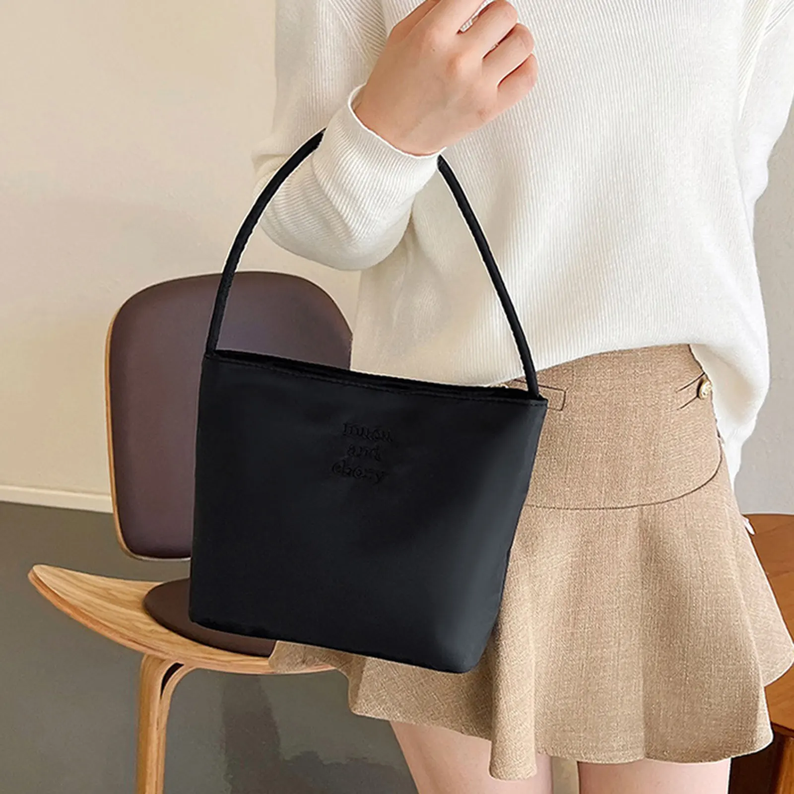 Women\'s Nylon Shoulder Bag Large Capacity Satchel Chic Trendy Female Underarm Bag for Party Outdoor Street Commuting Spring