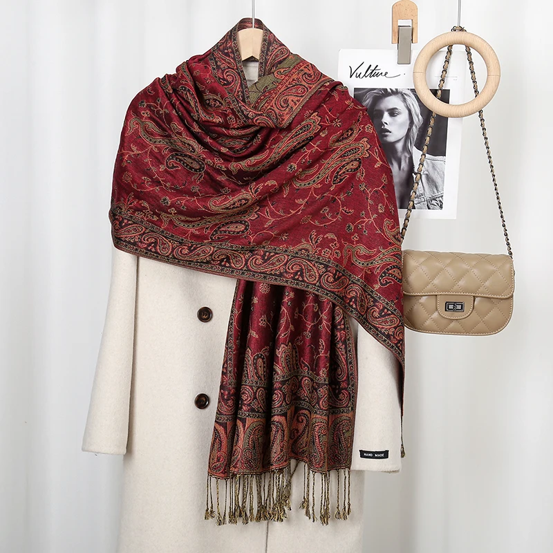 Großhandel Paisley Baumwoll schal Frauen Jacquard Cashew bedruckte Schals weibliche Quaste Retro Decke Vintage Sonnenschutz Wraps Schals – Detail 3