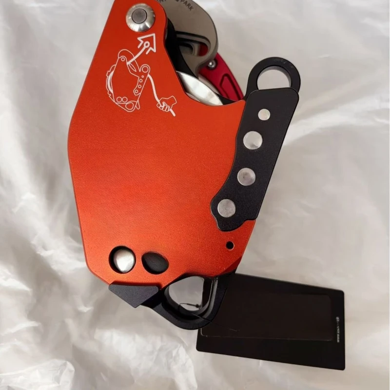 

Z3 Fire Edition Electric Climbing Rope Ladder Mountaineering Aerial Work Rescue Decelerator Elevator