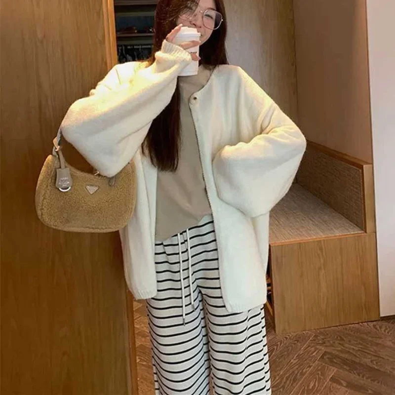 

Cardigan Women Solid Loose Fit Single Button Knitted Korean Fashion Lazy Style Sweaters Soft Comfortable Autumn Winter Outwear