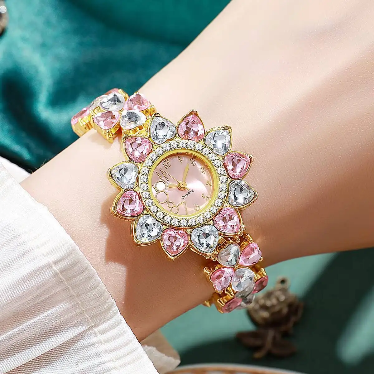 4 шт./компл. роскошные женские часы со стразами, модные кварцевые часы с цветочным циферблатом, Reloj Mujer (без коробки)