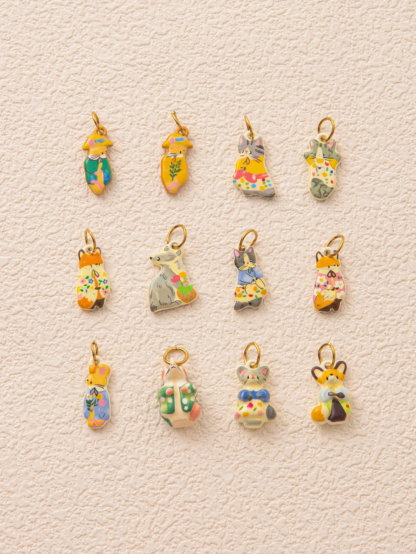 Einfache und niedliche, beliebte Fuchs- und Maus-Anhänger aus 316er Edelstahl, wasserdicht, farbbeständig, zum Selbermachen für Schmuck. – Detail 3