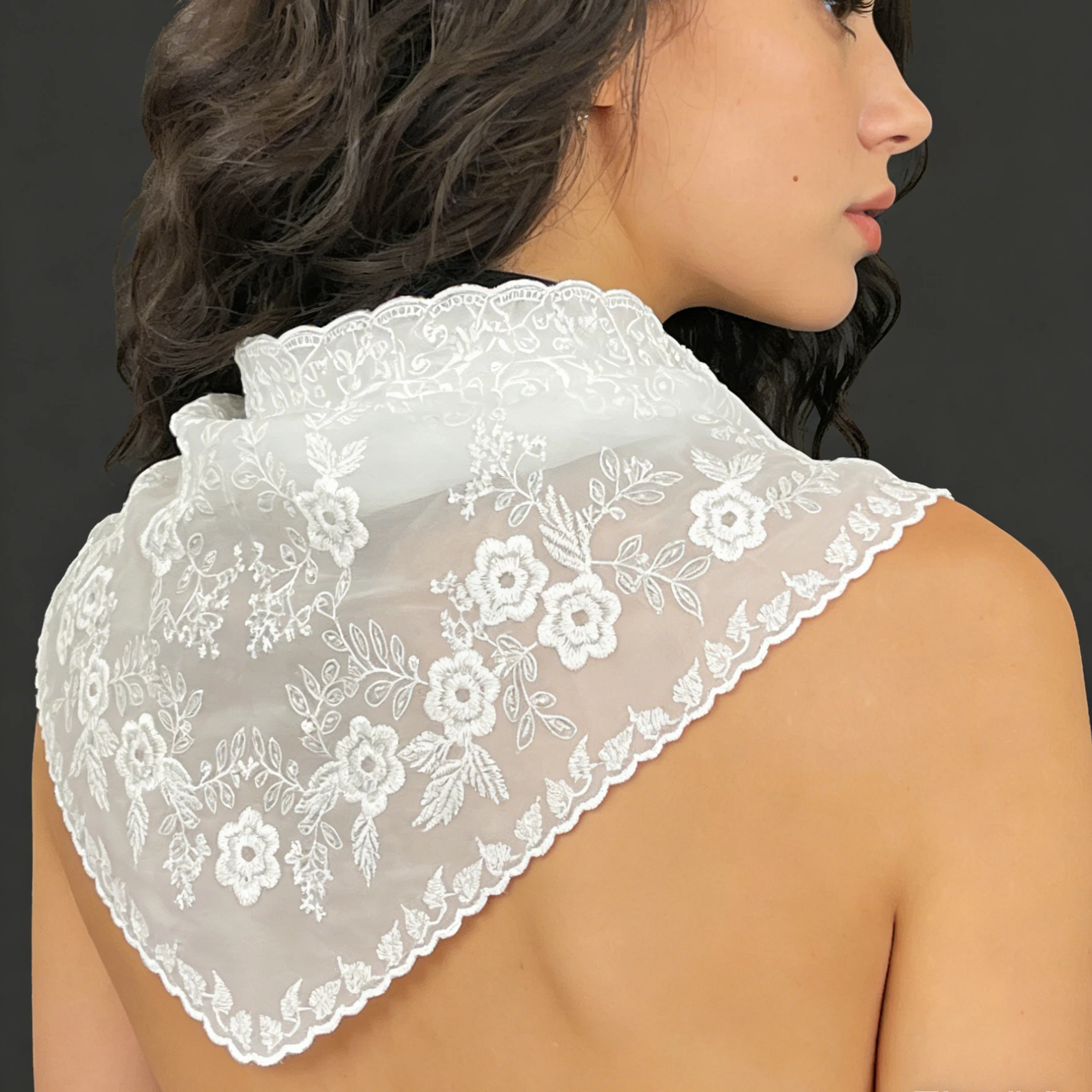 

Rose Floral Embroidery Double Sided Wear Triangle Scarf For Wedding Church Party Prayer Headscarf Solid Sheer Lace Veil Retro