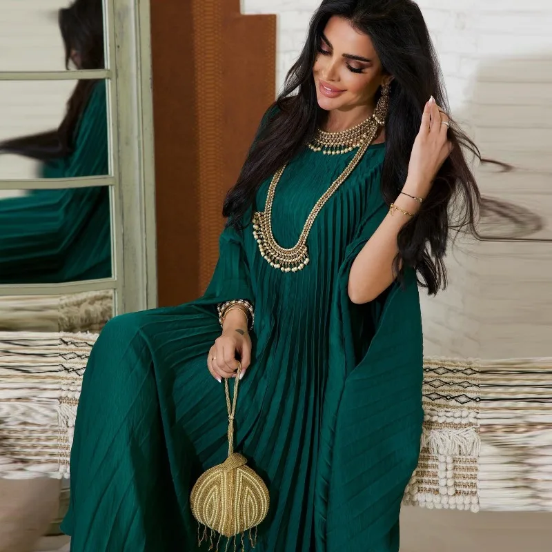 

Miyake Pleated Women Middle East Dresses Long Plus Size Bat Sleeve Pleated Long Simple Loose Stretch Dubai Muslim Robe Clothing