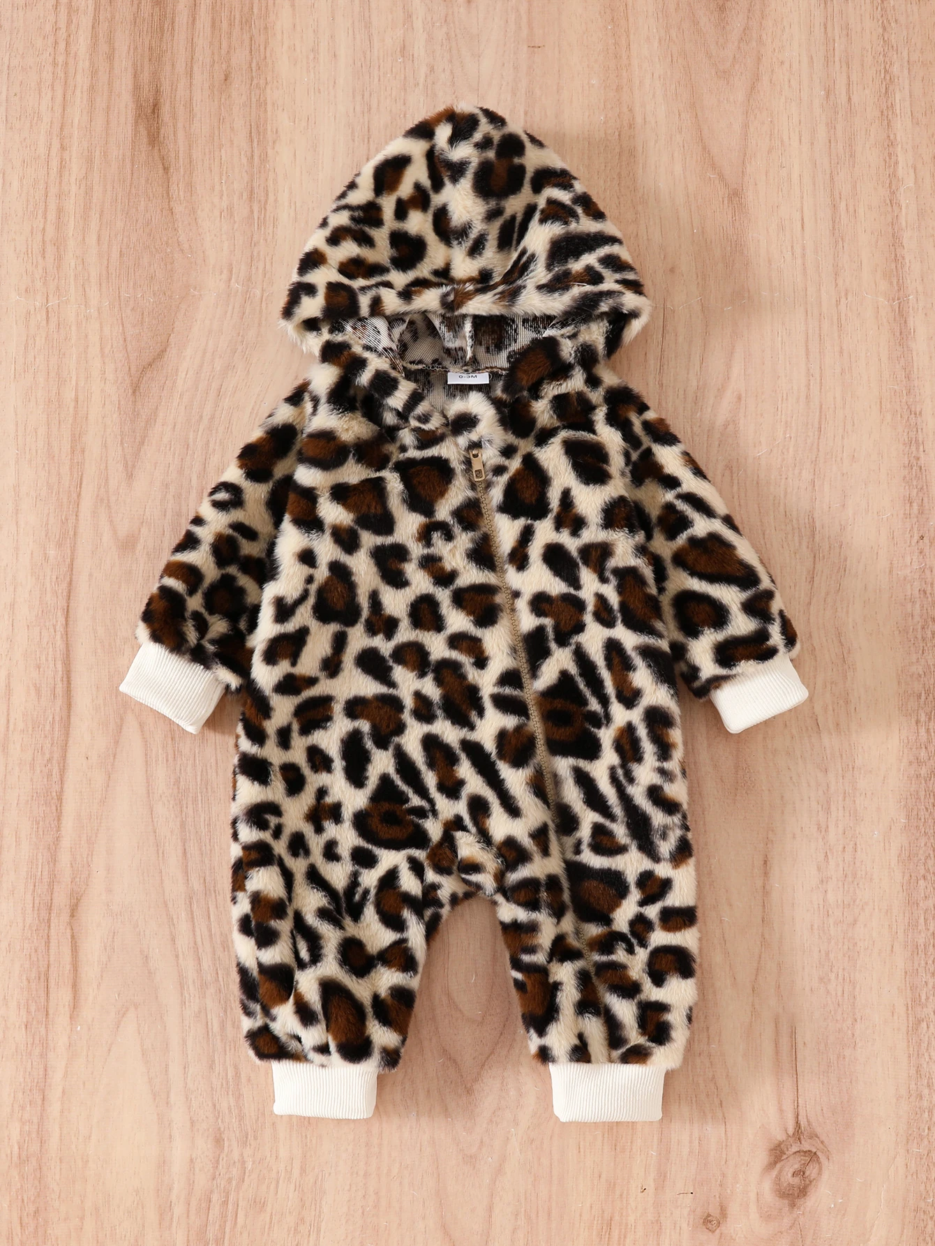 

Милый и уютный плюшевый осенне-зимний комбинезон с капюшоном и леопардовым принтом для маленьких девочек