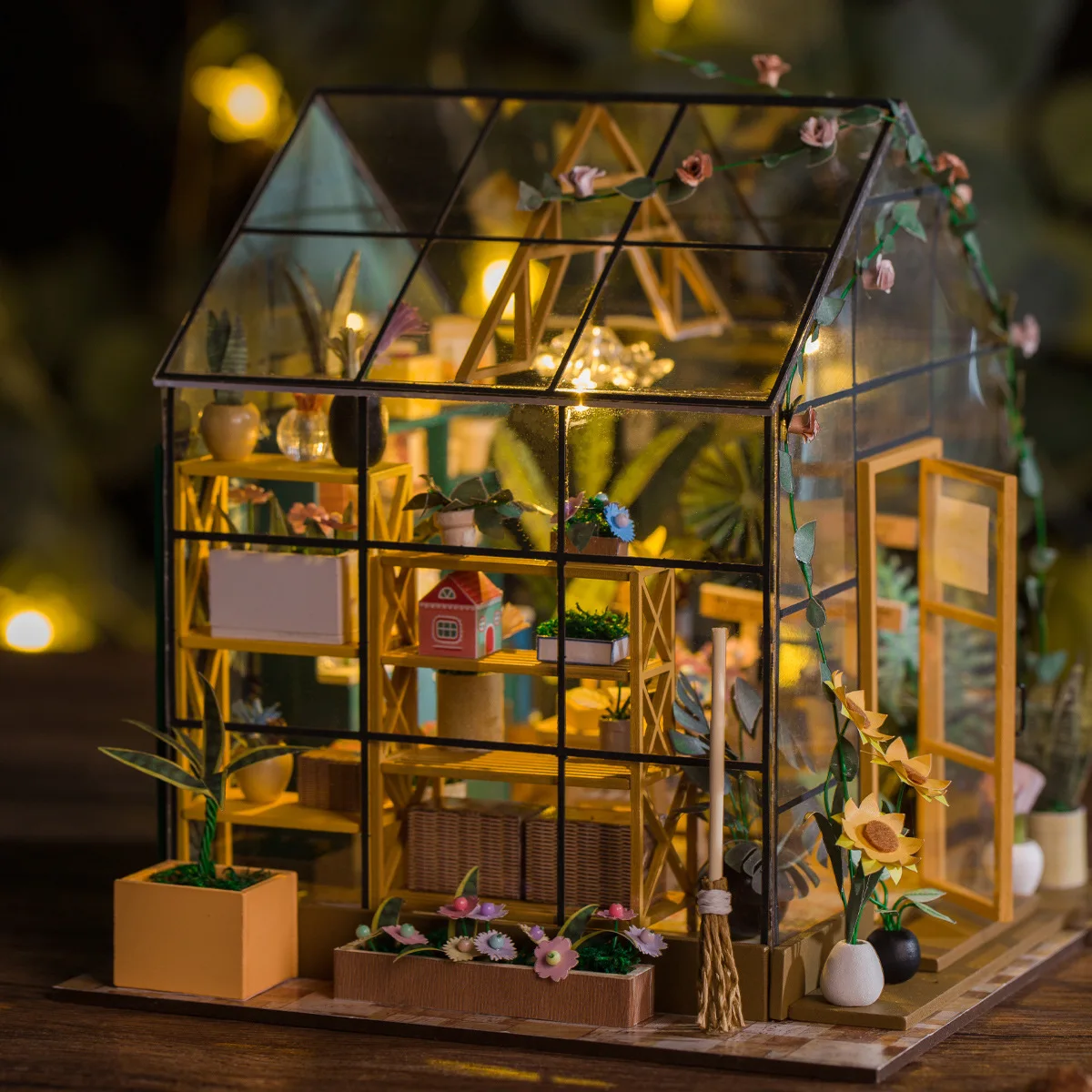 Case delle bambole in legno fai da te Sunshine Flower Casa kit di costruzione in miniatura con mobili Casa delle bambole a Led per regali di compleanno per adulti