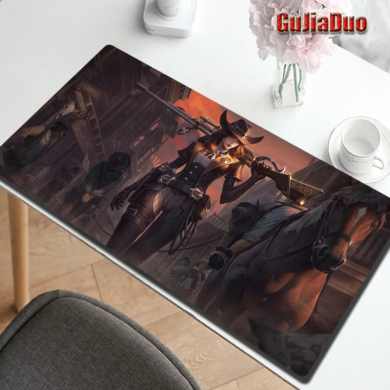 

Caitlyn League of Legends 40x90 Gamer Anime Mouse Pad XL Laptop Play Mat Gaming Hoom Accessories Large Comic Mousepad Pc Cushion