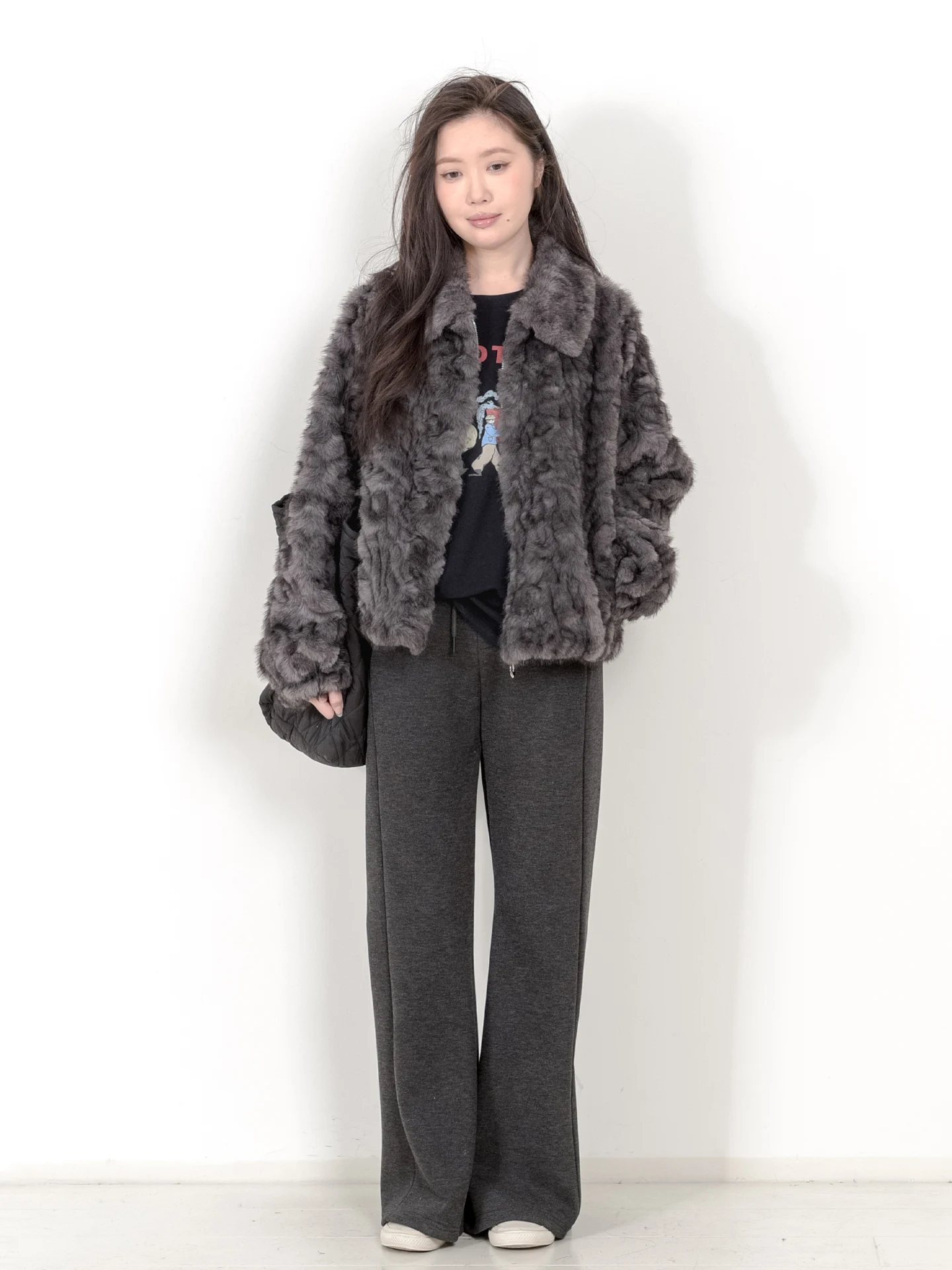 

Winter Faion Small Fraance Sle High-End Simulation Fur Lamb Fur Collar Jaet Woolen ort Coat Women's French Sle Lo...