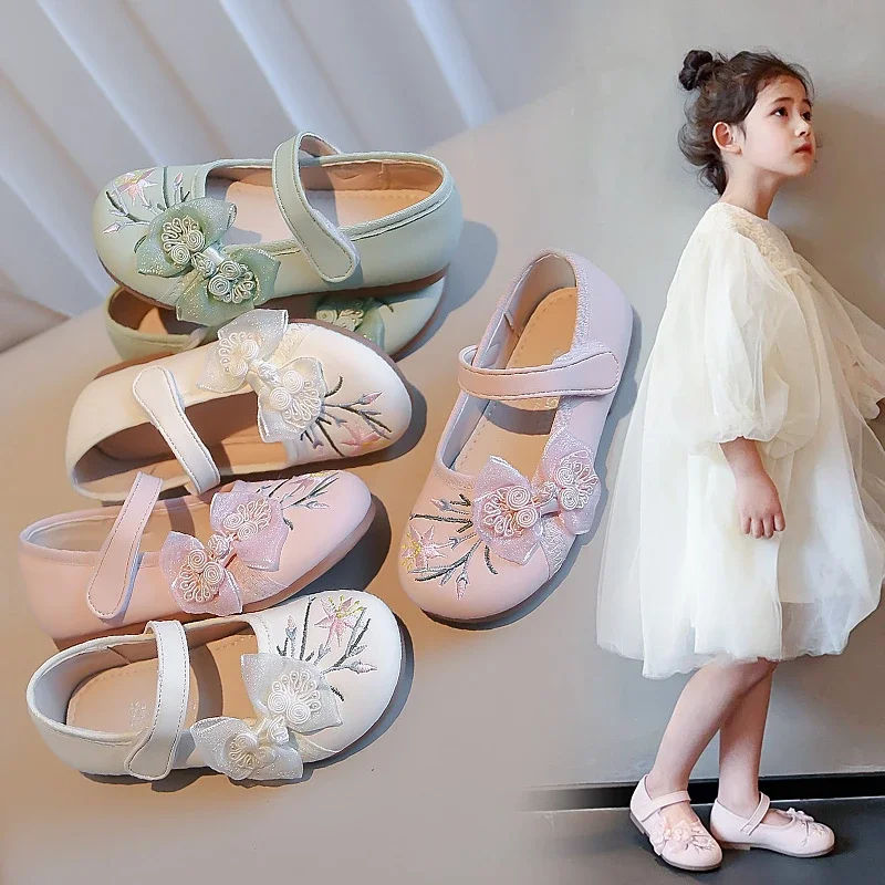 Girls Casual Shoes Spring Autumn New Pink Soft Girls Single Shoes Green Embroidery Flat Kid Girls Small Leather Shoes Sandals