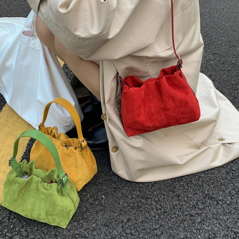 

Women Faux Suede Shoulder Bag with Adjustable Strap Drawstring Top Handle Bag Tote Handbag for Travel Winter Fall