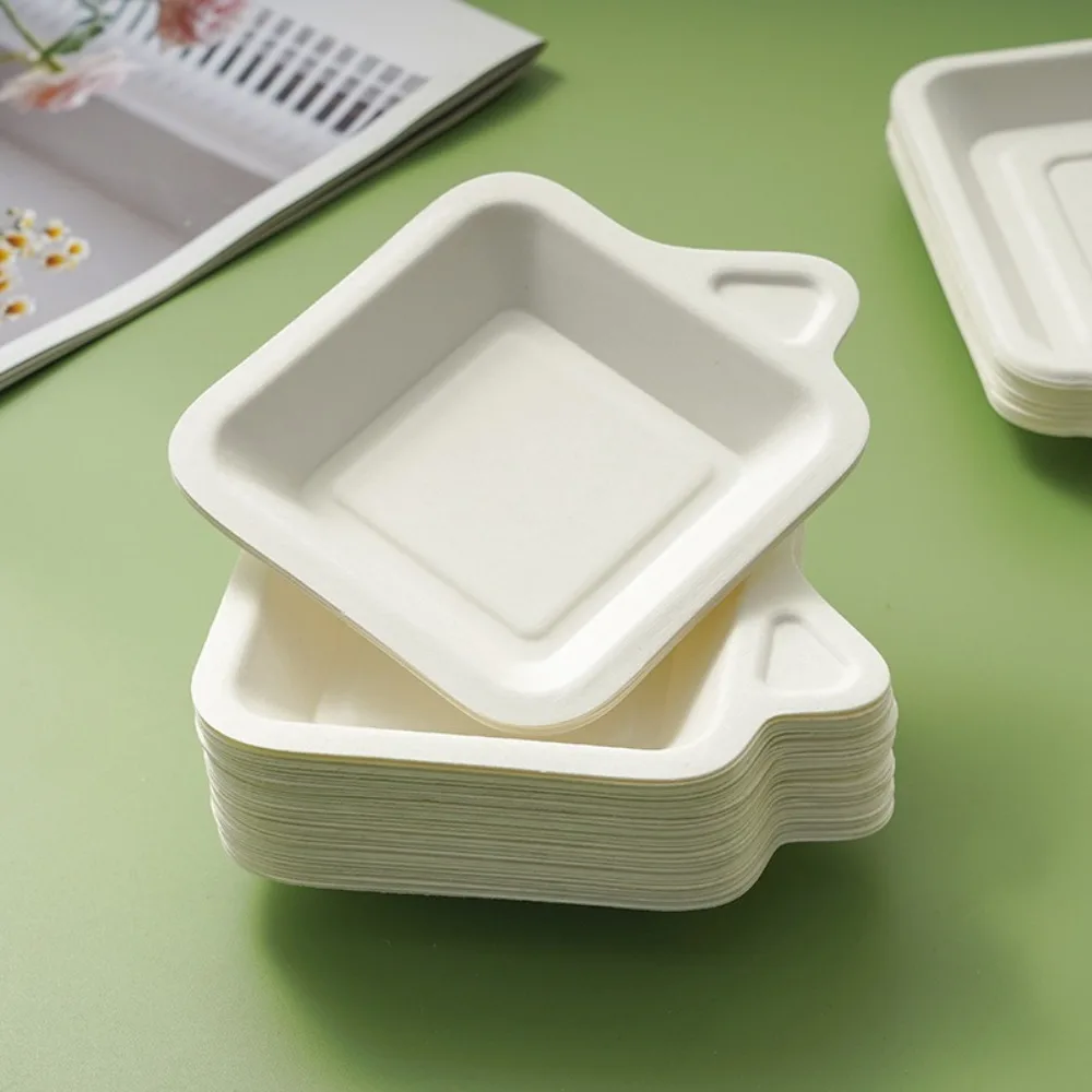 

100PCS Biodegradable Material Disposable Paper Plate Eco-Friendly Square Thickened Paper Plate Non-slip Lightweight Cake Plate