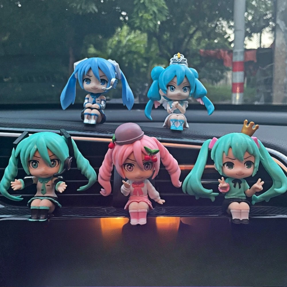 

Anime Cute Hatsune Miku Sitting Doll Car Ornaments Cartoon Two-dimensional Exquisite Doll Desktop Car Decoration Ornaments Gift