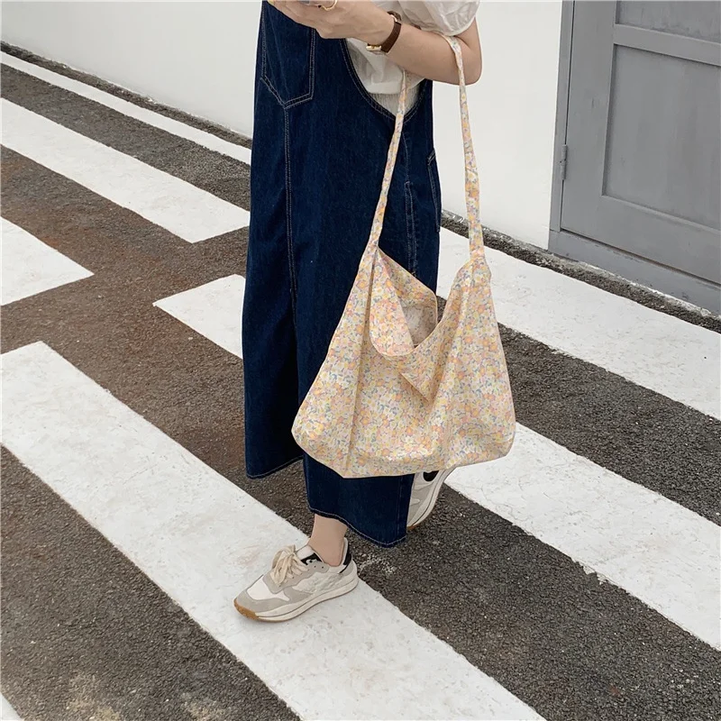 Cotton Cloth Beach Bag Vintage Flora Women Shoulder Bags Large Capacity Ladies Shopping Handbags Summer Girls Flower Casual Tote