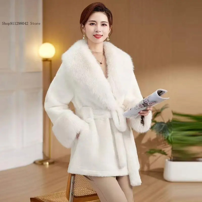 Spring and Autumn Winter Pure Color Retro Imitation Fox Fur Grass Fur One Piece Hair Collar Coat for Women