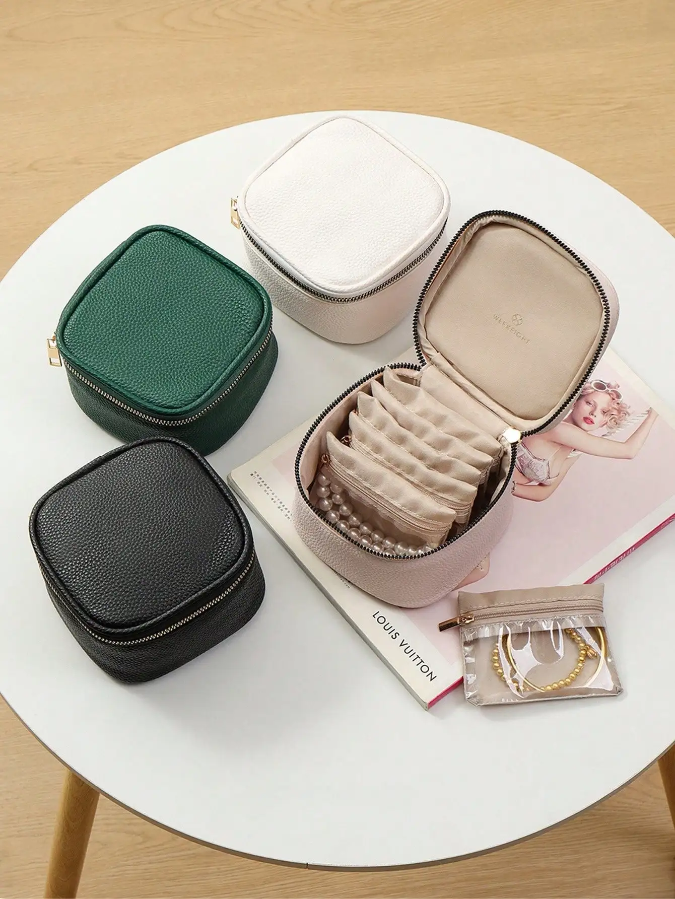 1pc Elegant Portable Leather Jewelry Box, Suitable For Earrings And Necklaces, Fashion Accessory Storage Solution, Comes With Du