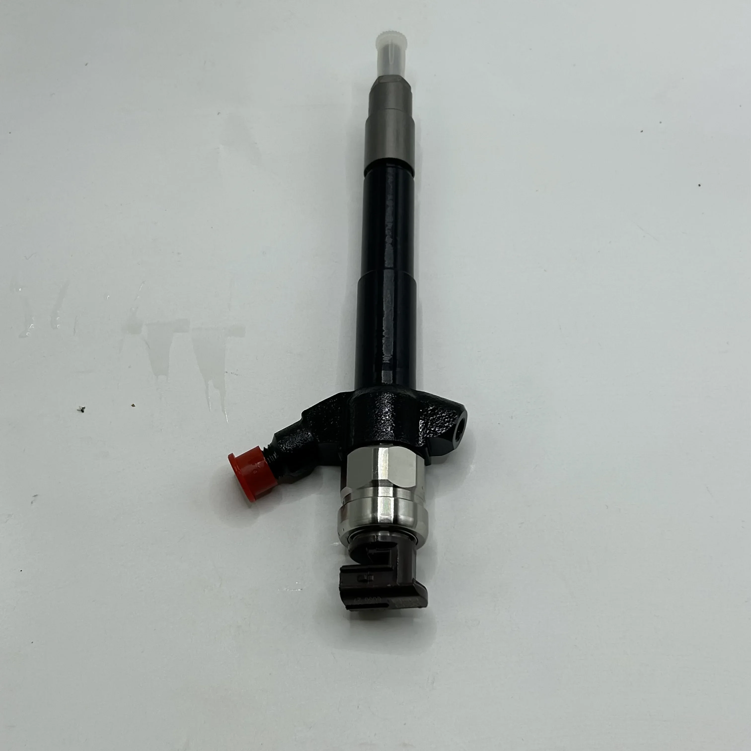 high quality 23670-0L050   236700L050 23670 0L050 Diesel Engine Injector Nozzle For Toyota 1KD-FTV /2KD-FTV Hiace Hilux