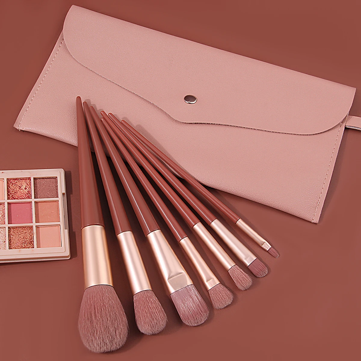 7pcs wine red makeup brush set, soft bristles, no brush marks, foundation brush, eyeshadow brush, blush brush with makeup bag,