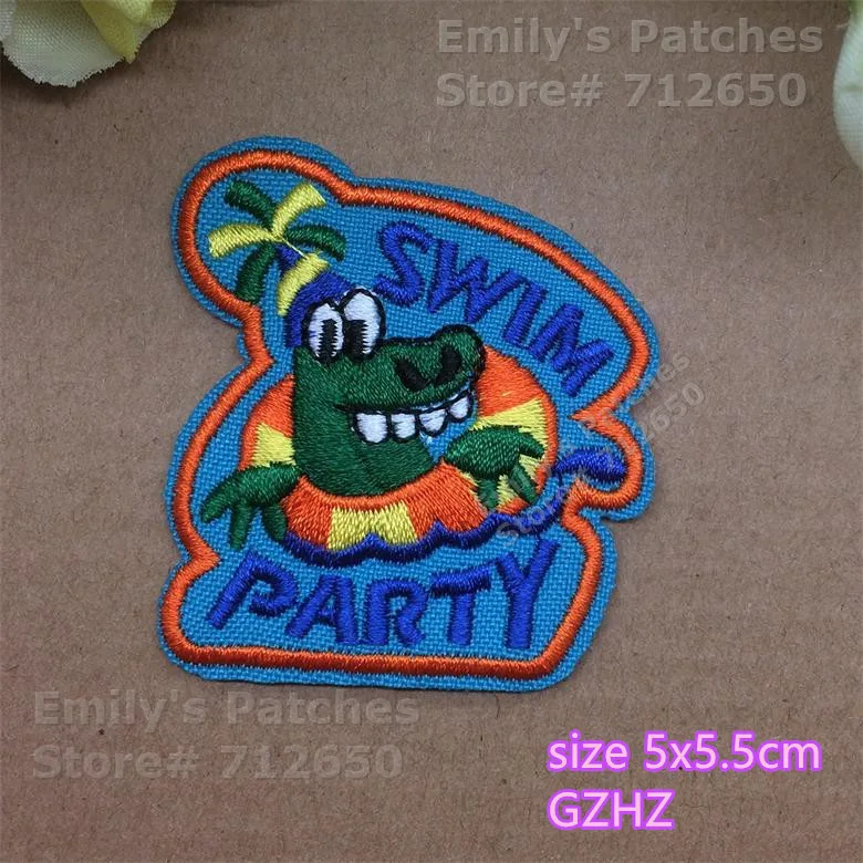 2017 New arrival 10 pcs Kindergarten Series embroidered cartoon patch Kids' iron on Motif Applique Fabric cloth accessory Link 2