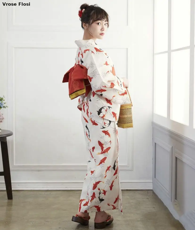 Women's Yukata Traditional Japan Kimono Robe Photography Dress Cosplay Costume Fish Prints Vintage Clothing Single Cloth No Belt