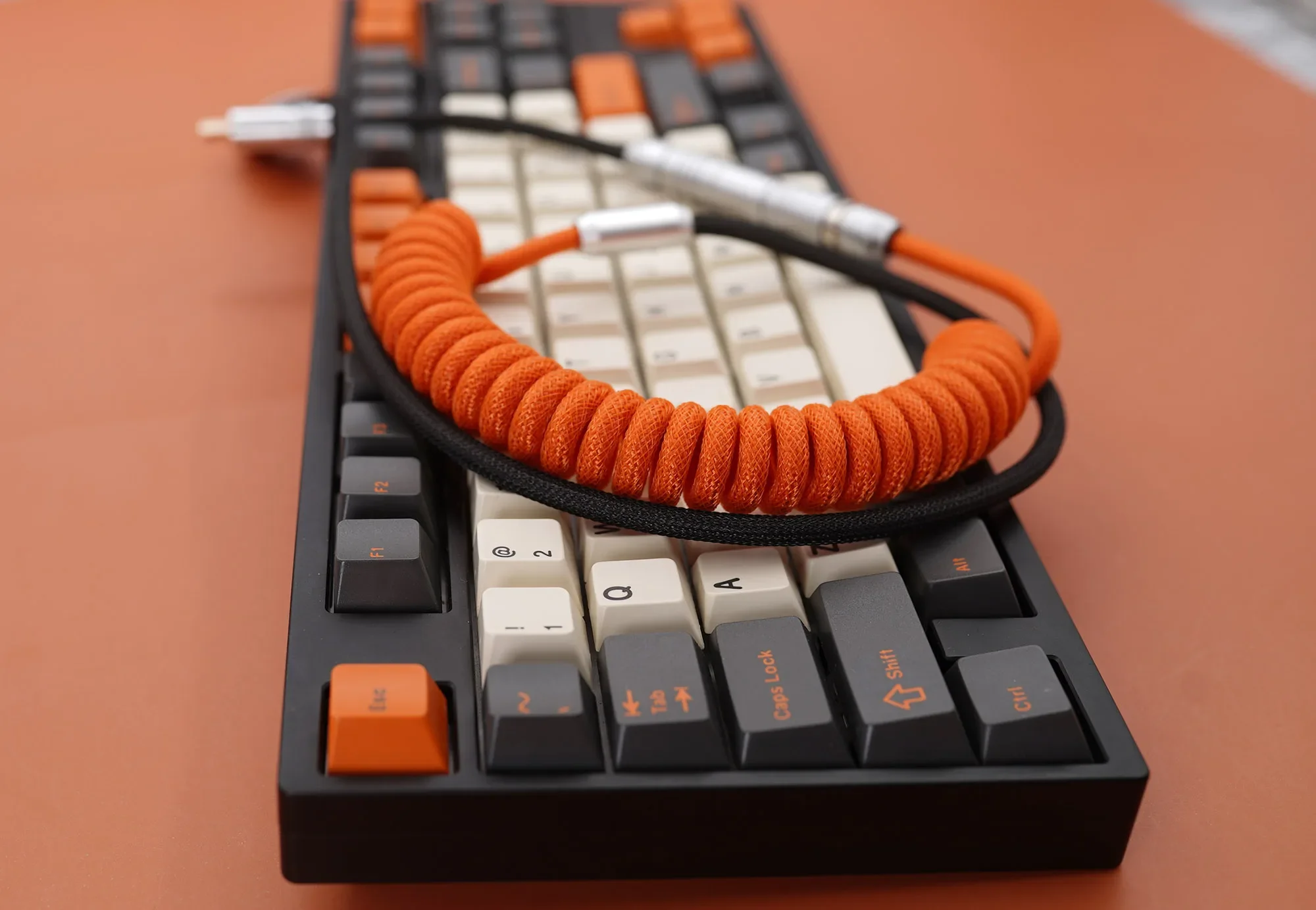 GeekCable Manual Custom Mechanical Keyboard Data Line GMK Theme Limited Key Cap Line big Carbon
