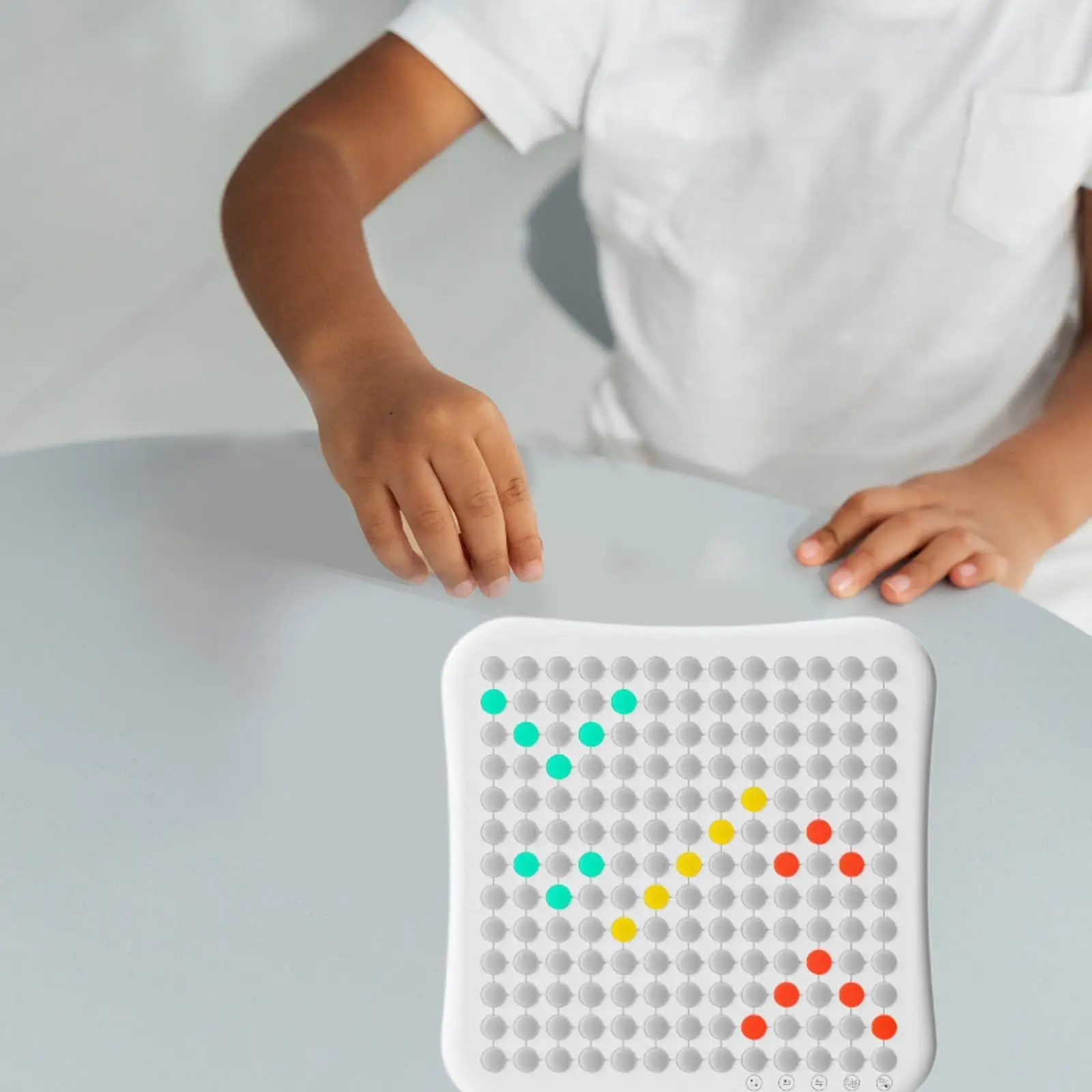 AI Gobang Electronic Board Game with Adjustable Difficulty Level for Children Versus Thinking Toy