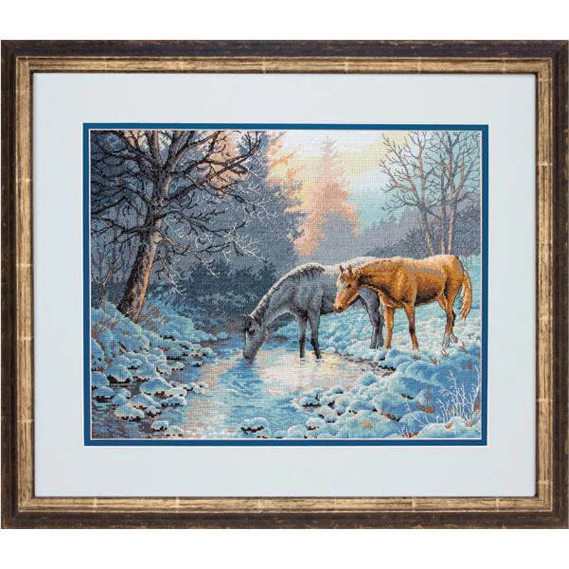 Amishop-Encantador kit de punto de cruz contado, Frosty Morning, nieve de invierno, bebida de dos caballos en el río Dim 35294, calidad superior