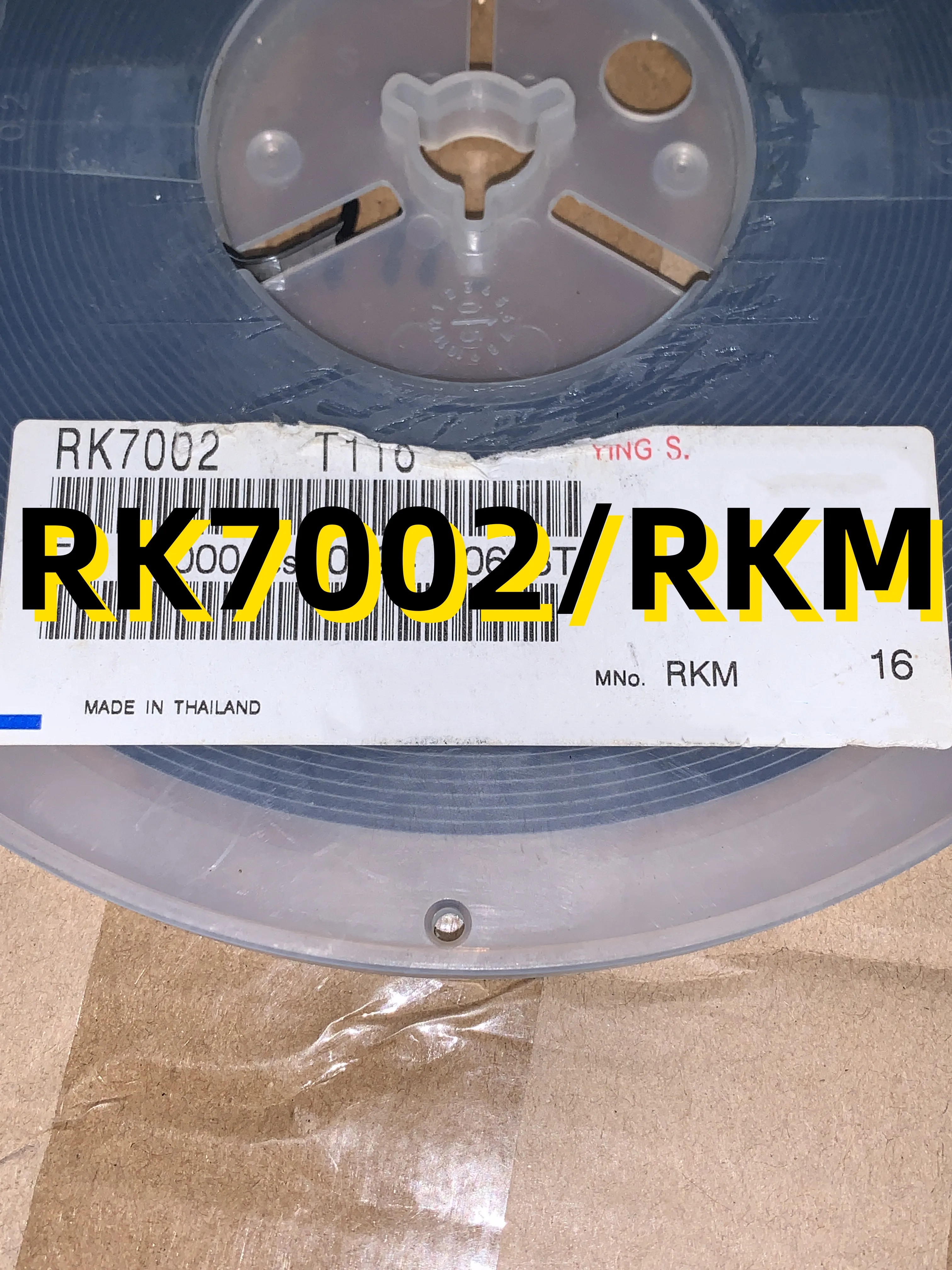 10 pezzi RK7002 /RKM Nuovo di zecca Originale